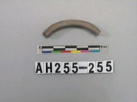 藏品(灰色泥質陶環殘件)的圖片